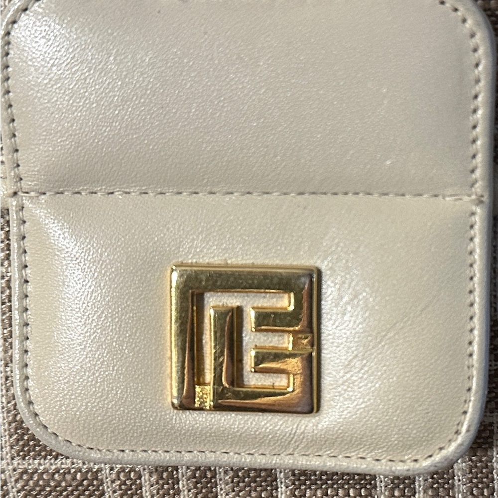 Vintage Pierre Balmain Clutch - Picture 2 of 9